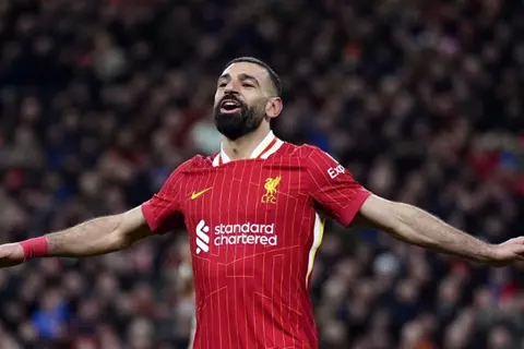 توهج بهدفين بطريقة رائعة.. ملخص تألق محمد صلاح في ريمونتادا ليفربول (فيديو)